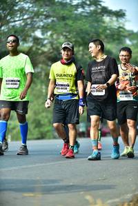 BIB: 84085, 84130, 41775
                            <button type="button" onclick="openModal(10123586)" class="btn btn-primary btn-sm float-right btn-popup" data-toggle="modal" data-target=".modal-high-quality">
                        <i class="fas fa-shopping-cart"></i> Add to Cart
                    </button>
                                            <button type="button" onclick="isThisMe(10123586, true)" class="btn btn-success btn-sm float-right btn-popup btn-isme hidden" data-toggle="tooltip" data-placement="bottom" title="นี่คือรูปของคุณใช่ไหม คลิกที่นี่เพื่อเอาเข้าอัลบั้ม">
                        <i class="fas fa-plus"></i> Add to album
                    </button>
                    <button type="button" onclick="isThisMe(10123586, false)" class="btn btn-warning btn-sm float-right btn-popup btn-isnotme hidden">
                        <i class="fas fa-ban"></i> Remove from album
                    </button>